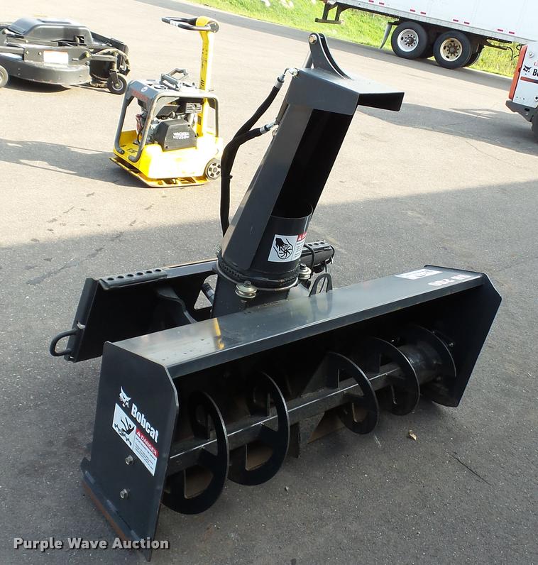 image for item DB8182 2014 Bobcat SB200X60 snow blower