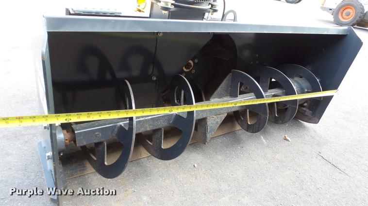 image for item DB8182 2014 Bobcat SB200X60 snow blower