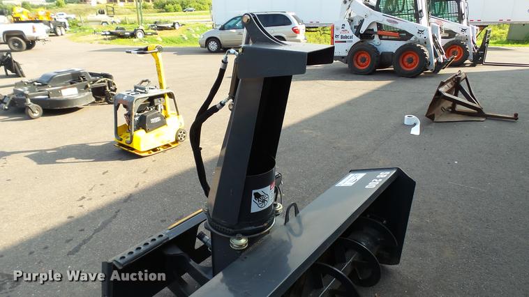 image for item DB8182 2014 Bobcat SB200X60 snow blower