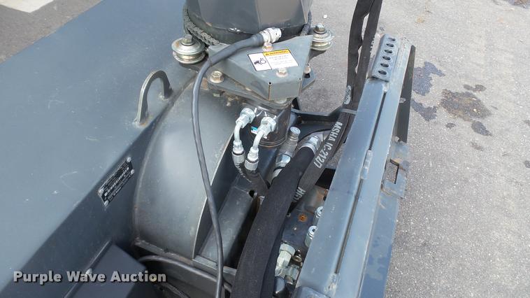 image for item DB8182 2014 Bobcat SB200X60 snow blower