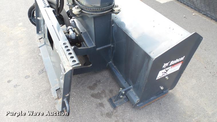 image for item DB8182 2014 Bobcat SB200X60 snow blower