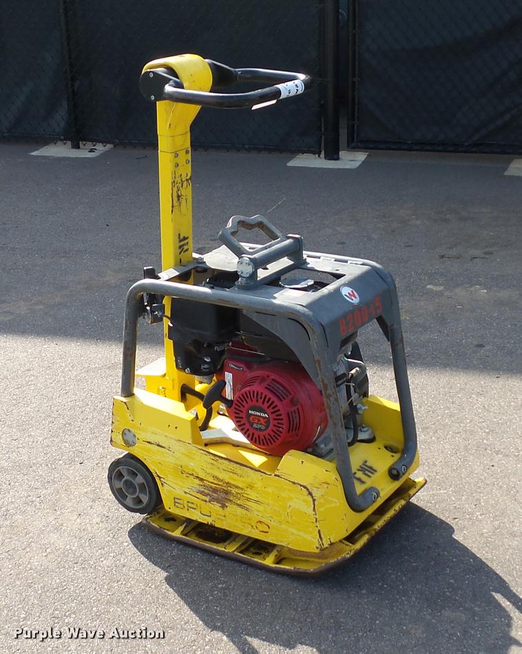 image for item DB8183 Wacker BPU3750 vibratory plate compactor