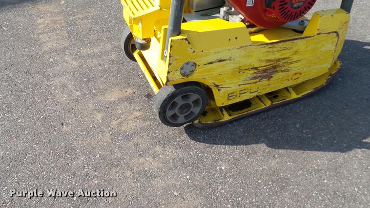 image for item DB8183 Wacker BPU3750 vibratory plate compactor