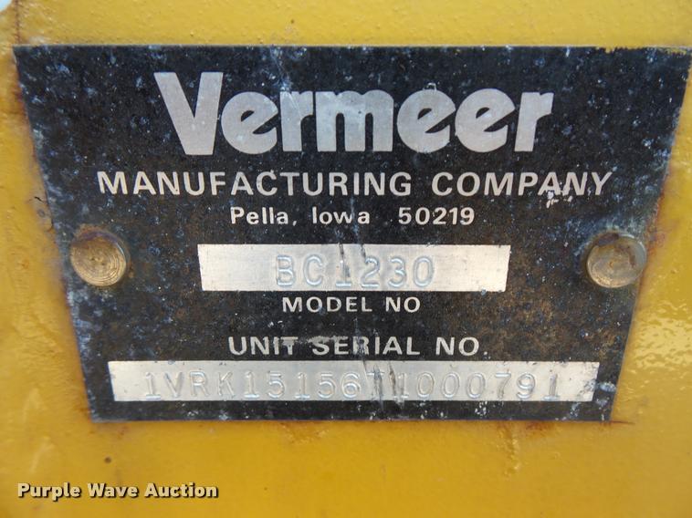 image for item DB8191 Vermeer BC1230 wood chipper