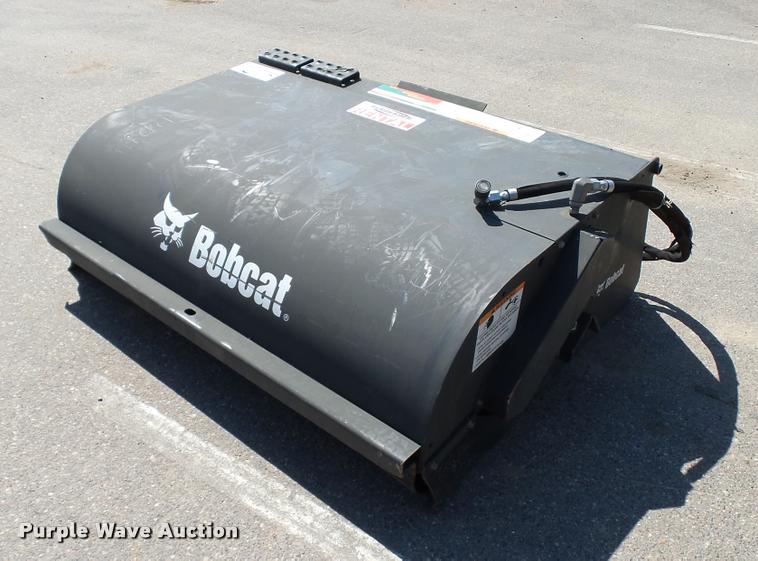 image for item DB8200 2016 Bobcat 60 skid steer sweeper