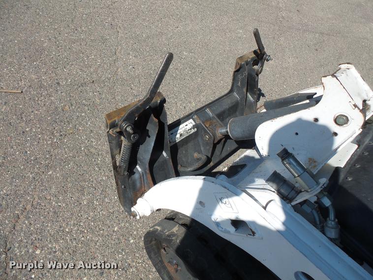 image for item DB8209 2012 Bobcat MT52 compact utility loader