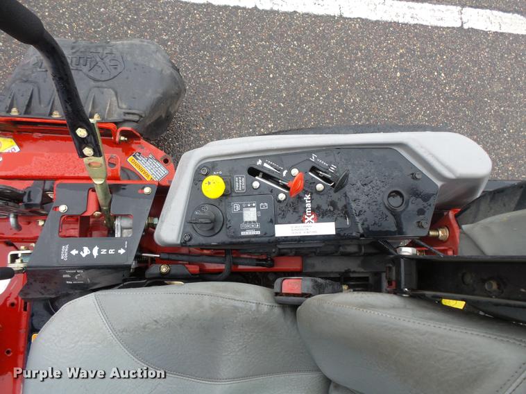 image for item DC2701 Exmark Lazer Z lawn mower