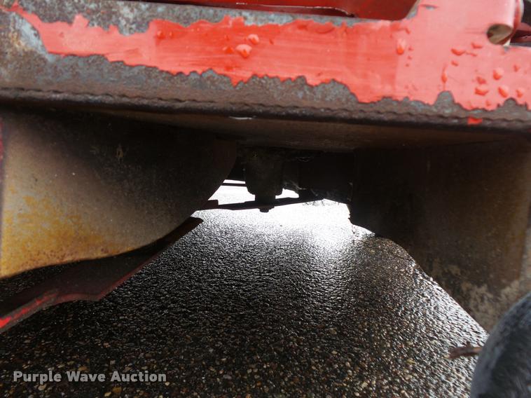 image for item DC2701 Exmark Lazer Z lawn mower