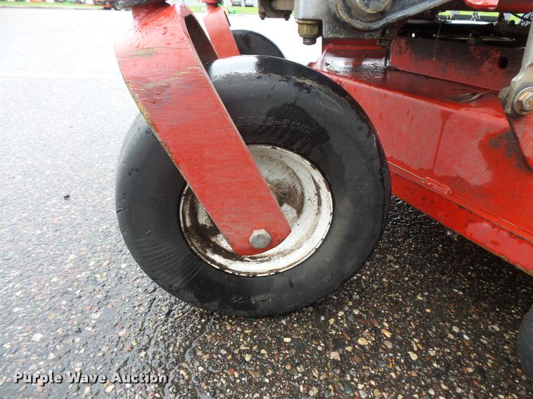 image for item DC2701 Exmark Lazer Z lawn mower