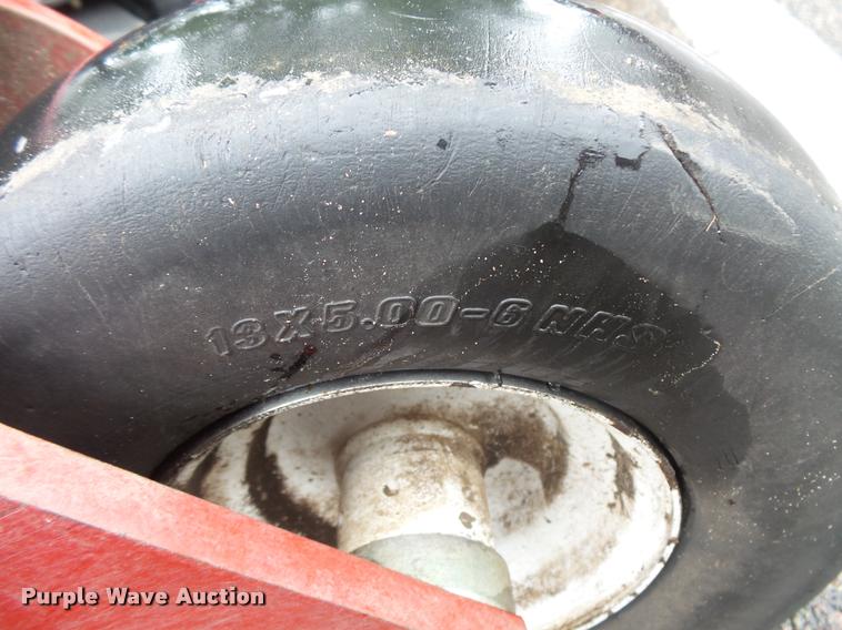 image for item DC2701 Exmark Lazer Z lawn mower