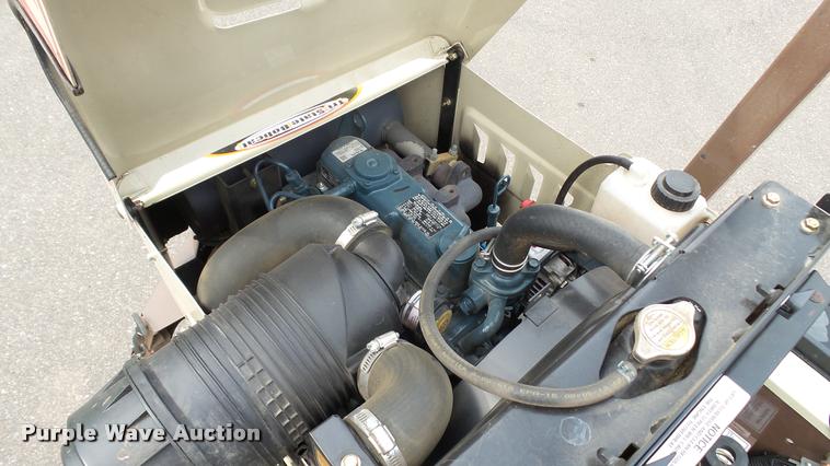 image for item DC2713 Grasshopper 430D lawn mower