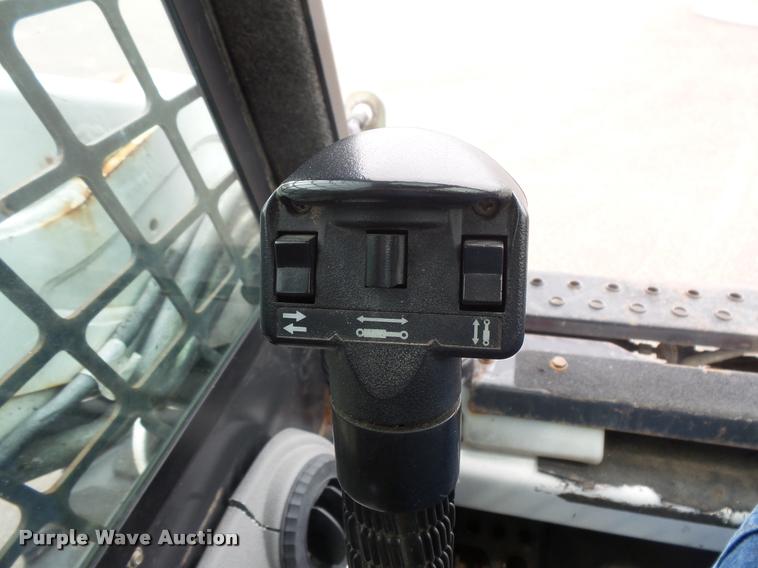 image for item DC2716 2008 Bobcat S205 skid steer