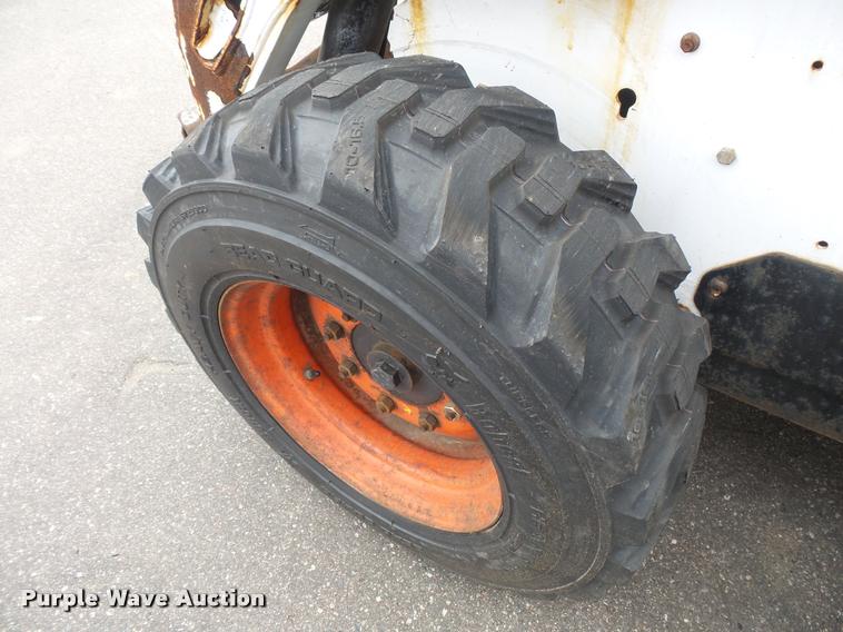 image for item DC2716 2008 Bobcat S205 skid steer