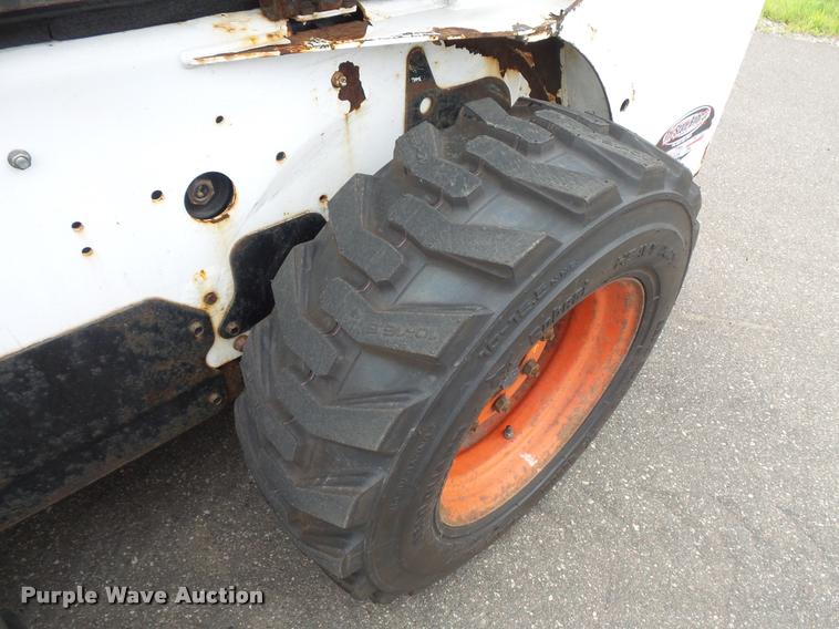 image for item DC2716 2008 Bobcat S205 skid steer