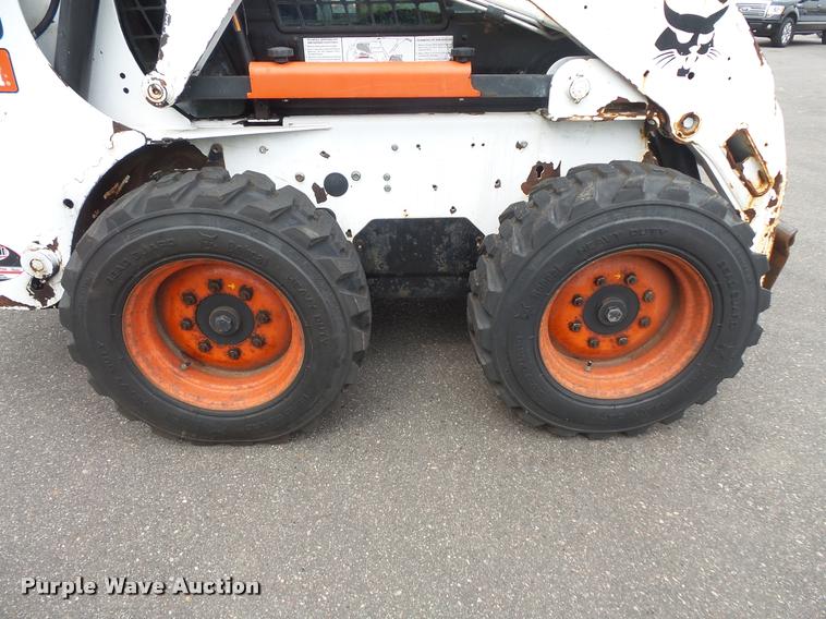 image for item DC2716 2008 Bobcat S205 skid steer