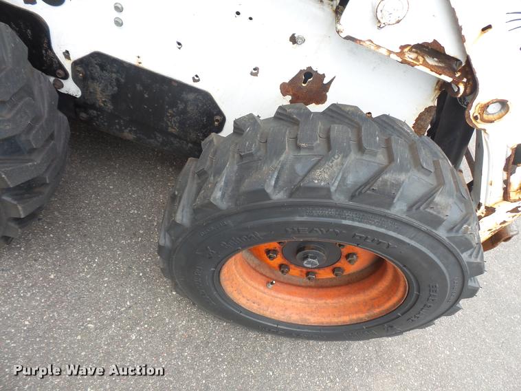 image for item DC2716 2008 Bobcat S205 skid steer