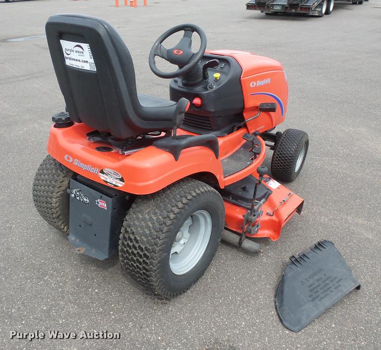 image for item DC2717 Simplicity Prestige lawn mower