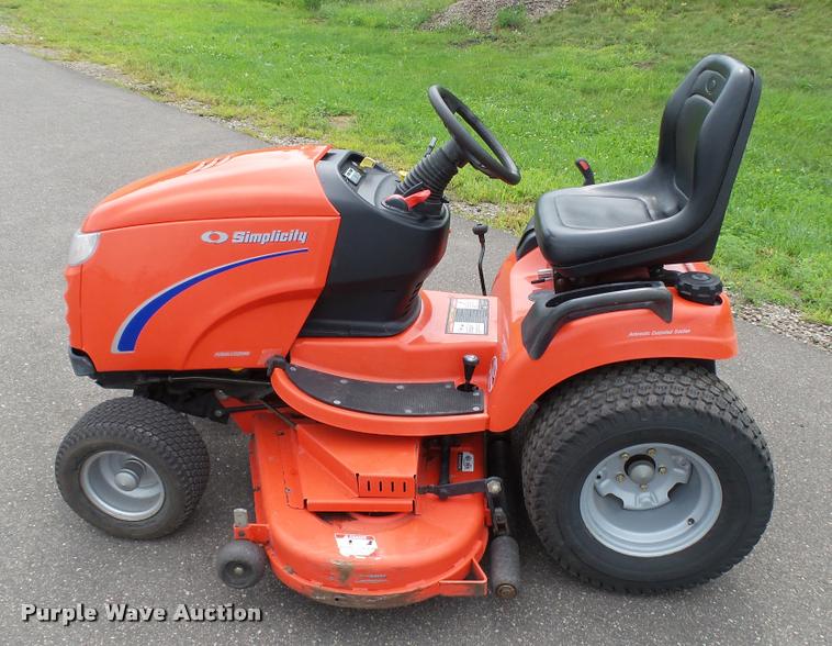 image for item DC2718 Simplicity Prestige lawn mower