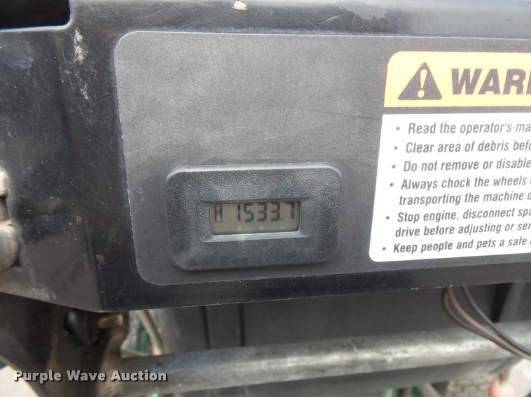 image for item DC2721 Lesco Commercial Plus lawn mower