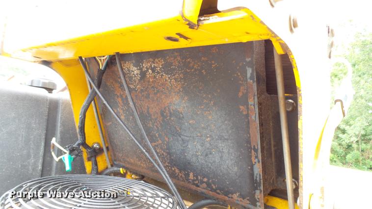 image for item DC2723 Wright Stander lawn mower