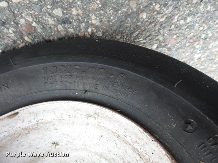 image for item DC2724 Toro Timecutter SS5000 lawn mower