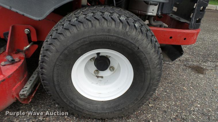 image for item DC2727 Toro Titan 2X5400 lawn mower