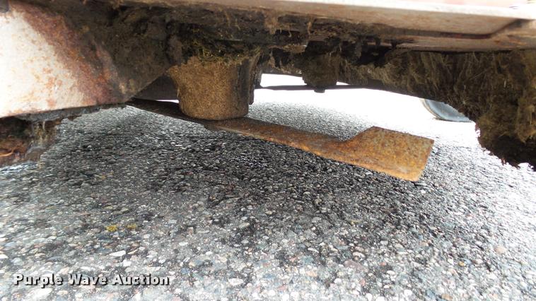 image for item DC2727 Toro Titan 2X5400 lawn mower