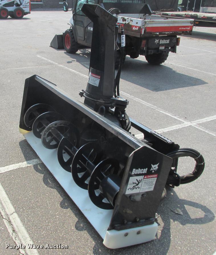 image for item K6114 Bocat SB200 snow blower