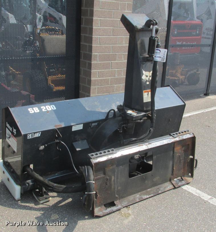 image for item K6114 Bocat SB200 snow blower