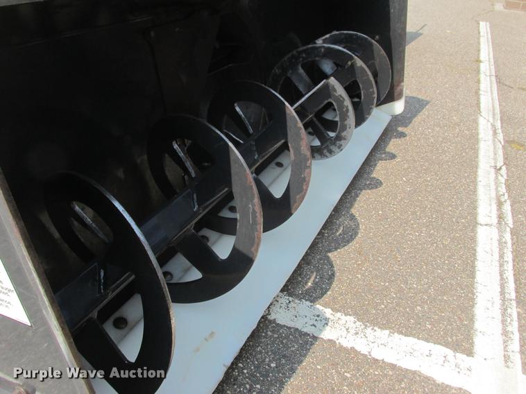 image for item K6114 Bocat SB200 snow blower