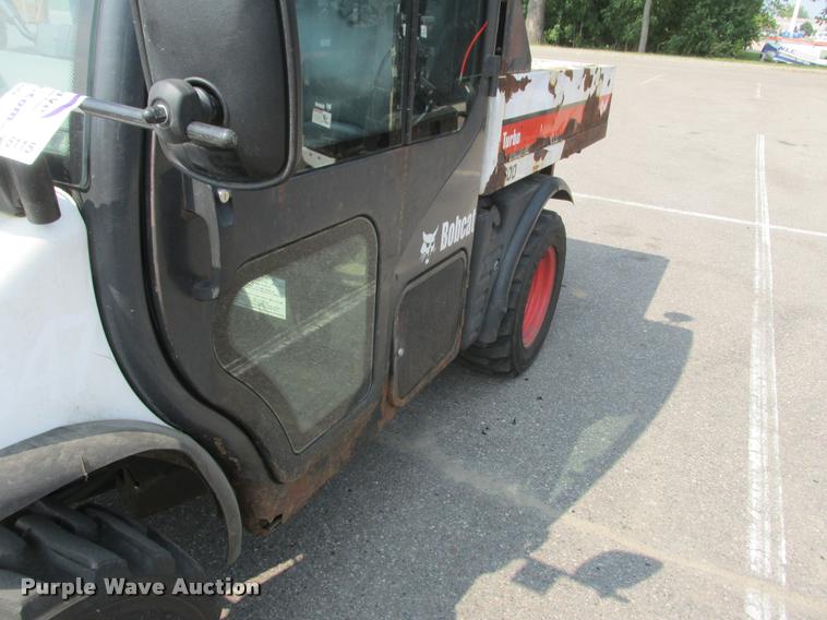 image for item K6115 2005 Bobcat Toolcat 5600 utility work machine