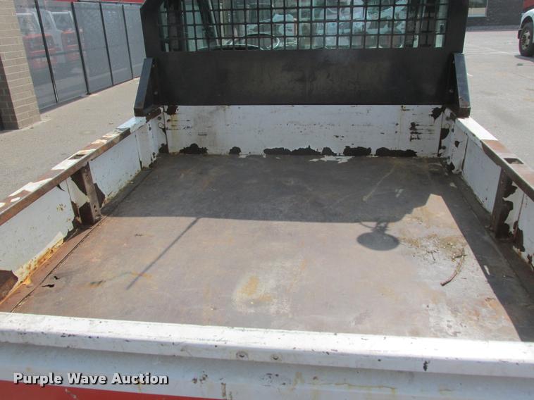 image for item K6115 2005 Bobcat Toolcat 5600 utility work machine