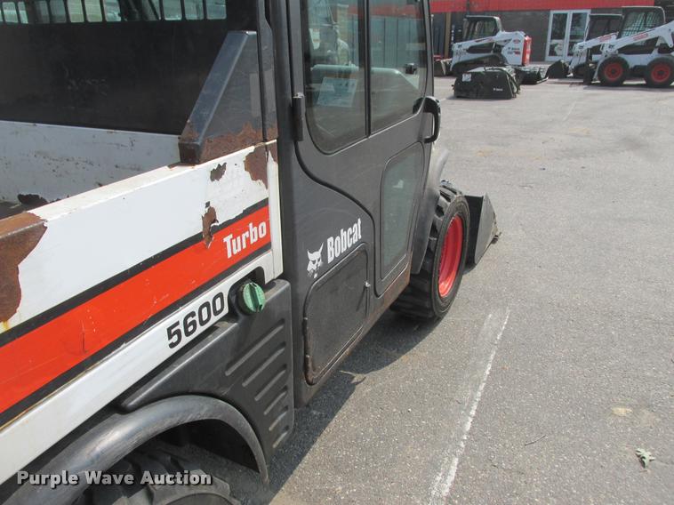 image for item K6115 2005 Bobcat Toolcat 5600 utility work machine
