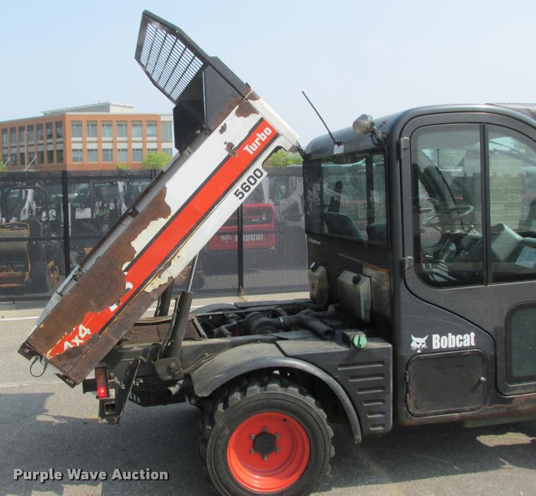 image for item K6115 2005 Bobcat Toolcat 5600 utility work machine