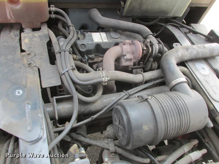 image for item K6115 2005 Bobcat Toolcat 5600 utility work machine