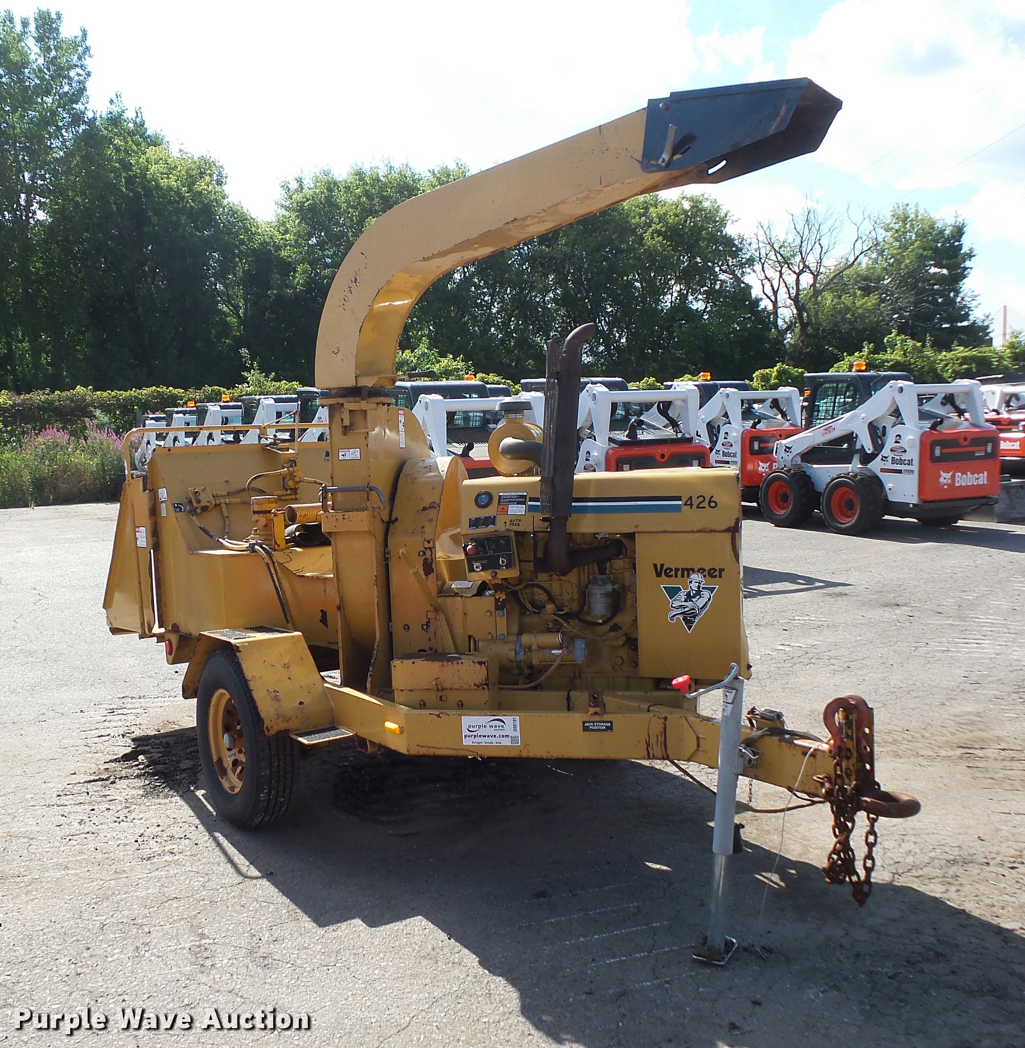 Vermeer BC1230 wood chipper in Little Canada, MN Item DB8191 sold Purple Wave