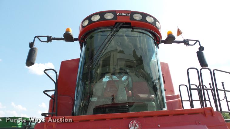 image for item DA1217 2010 Case IH 8120 AFS RWA combine
