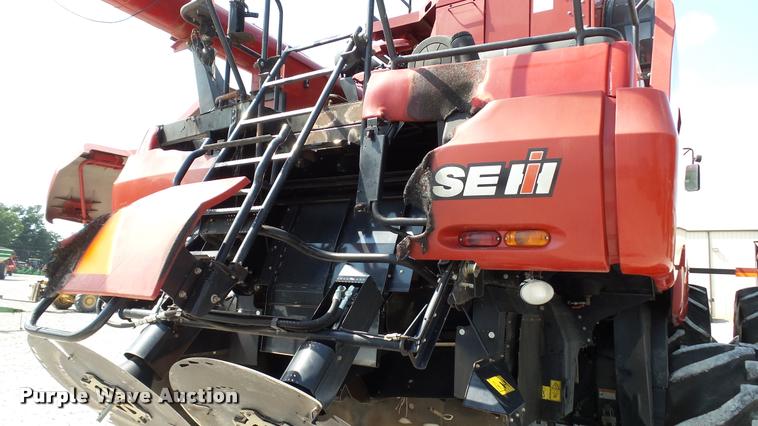 image for item DA1217 2010 Case IH 8120 AFS RWA combine