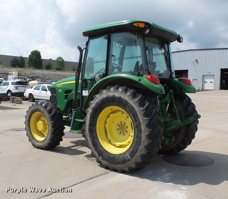 image for item DA2369 2009 John Deere 5095M MFWD tractor