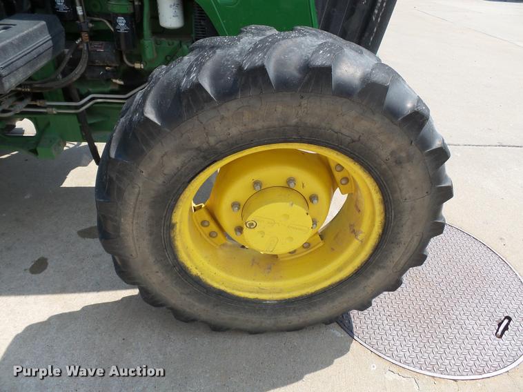 image for item DA2369 2009 John Deere 5095M MFWD tractor
