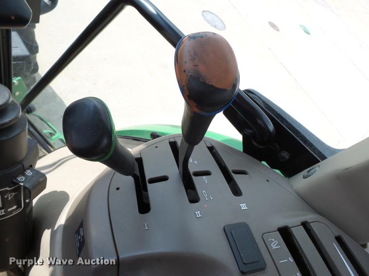 image for item DA2369 2009 John Deere 5095M MFWD tractor