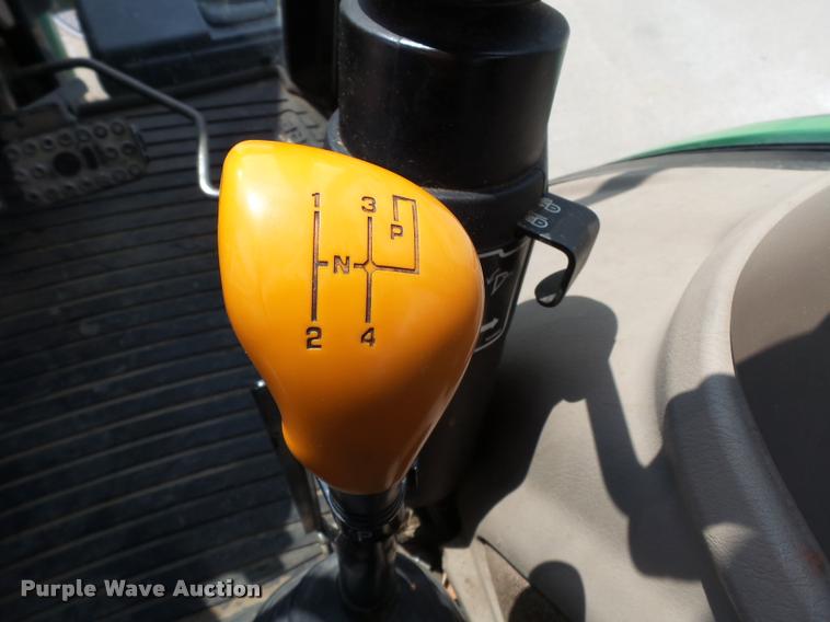 image for item DA2369 2009 John Deere 5095M MFWD tractor