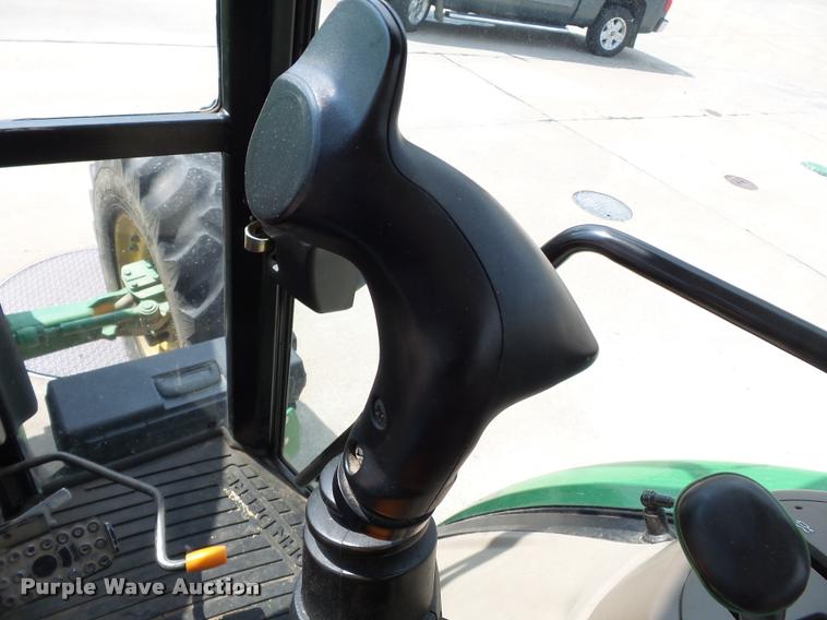 image for item DA2369 2009 John Deere 5095M MFWD tractor