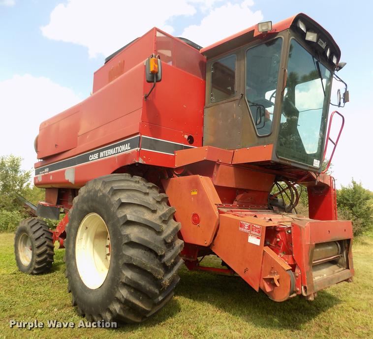image for item DA3074 1990 Case IH 1680 Axial Flow combine