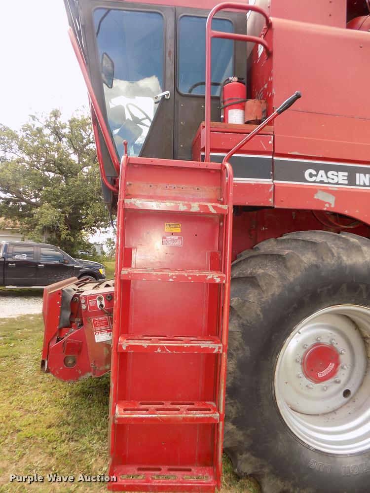 image for item DA3074 1990 Case IH 1680 Axial Flow combine