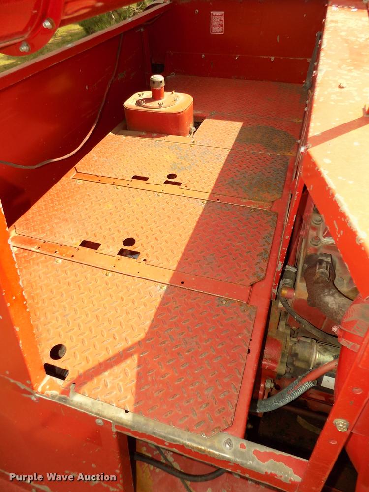 image for item DA3074 1990 Case IH 1680 Axial Flow combine