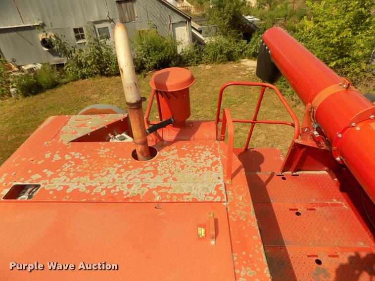 image for item DA3074 1990 Case IH 1680 Axial Flow combine