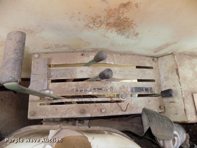 image for item DA3084 1973 Oliver 1955 tractor