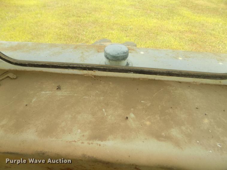 image for item DA3084 1973 Oliver 1955 tractor