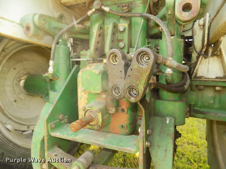 image for item DA3084 1973 Oliver 1955 tractor